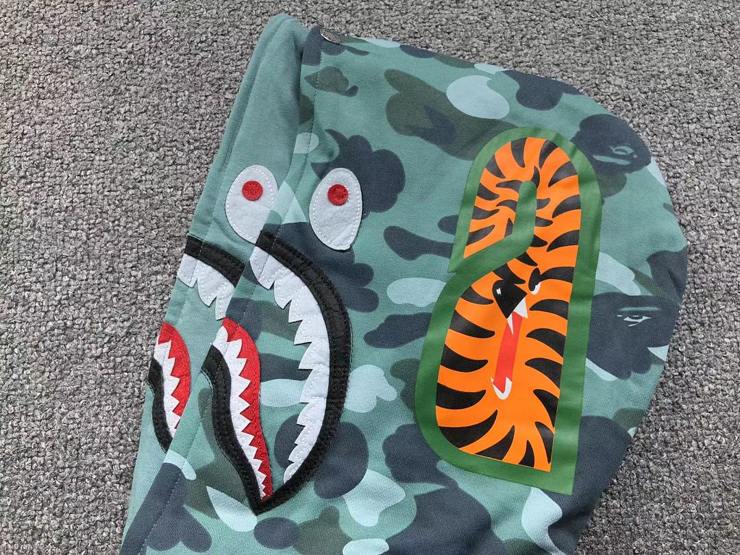 Bape 175 BAPE HOODIE 52070715158 (Im 170Cm 60Kg I Wear Size M In The Phot) - Image 59