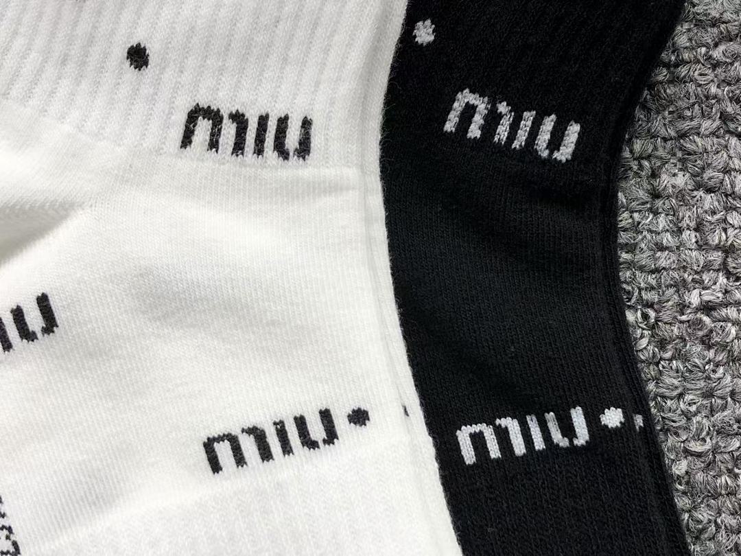 Miu Miu 75 M⭐U - Image 9