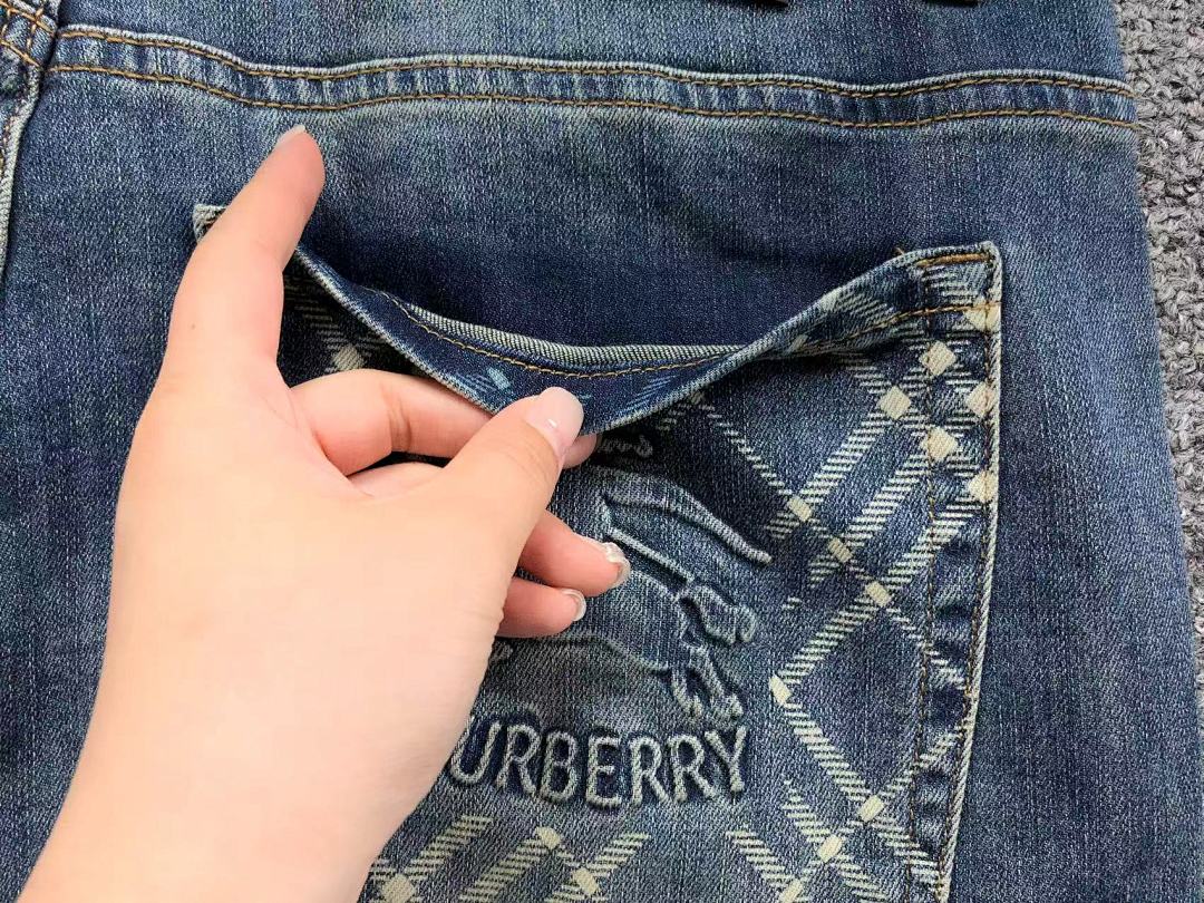 Burberry 215 B⭐R⭐E⭐RY - Image 14