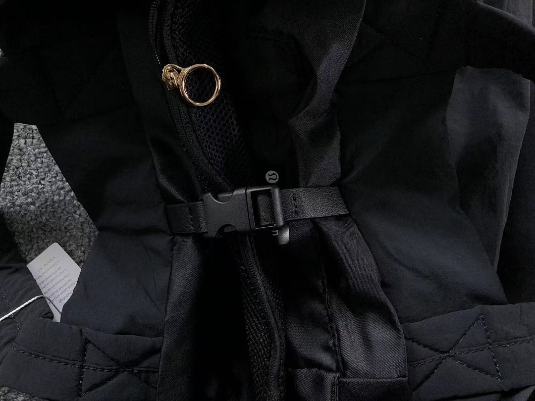 On Running 218 LULULEMON BAG 4106031577 (Long 45CM* Wide 25CM* High 39CM) - Image 15