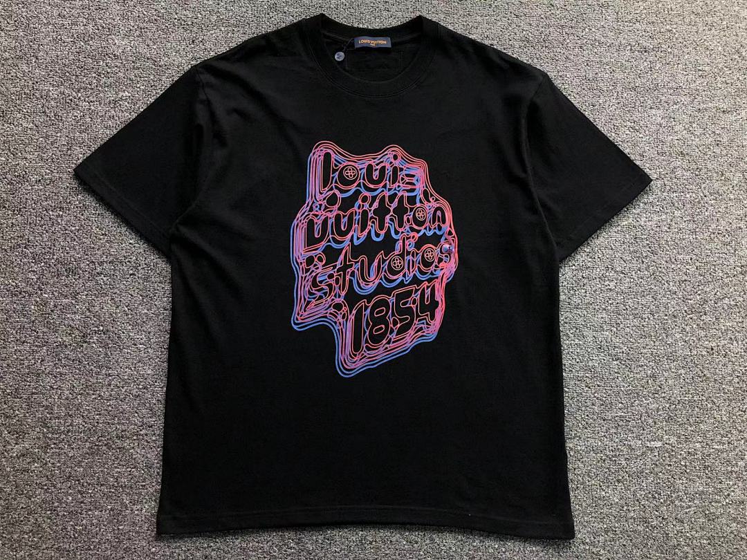 Louis Vuitton 108 L⭐ T-SHIRT 503051970 (Im 170Cm 55Kg I Wear Size M In The Phot) - Image 5