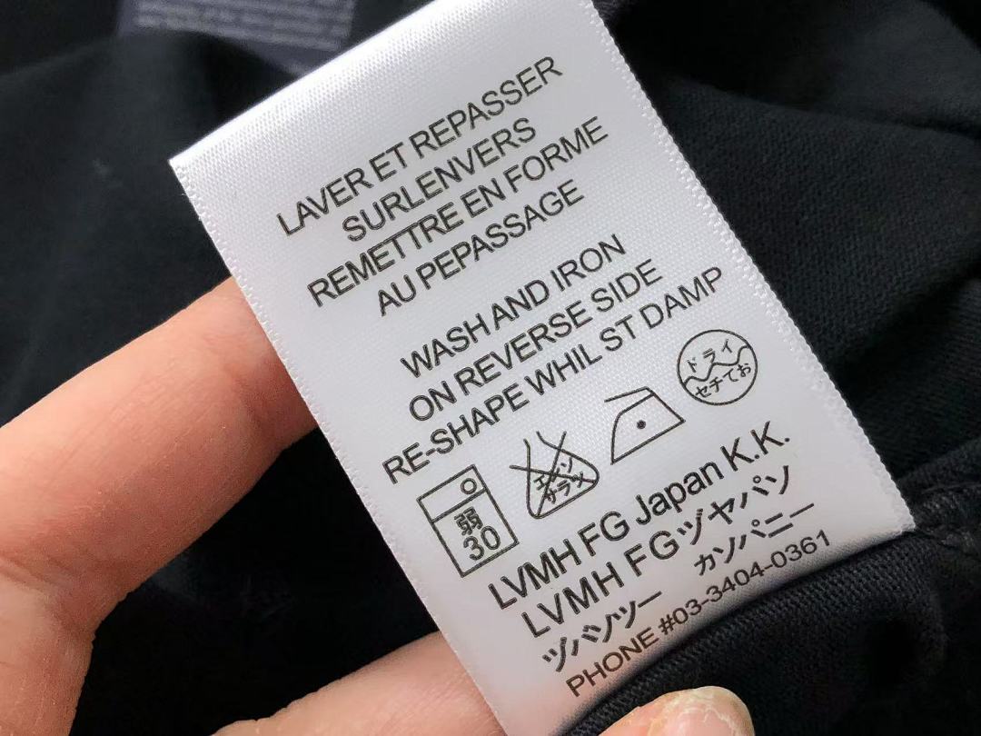 Prada 108 P⭐A⭐A T-SHIRT 411132421 (Im 170Cm 57Kg I Wear Size M In The Phot) - Image 25