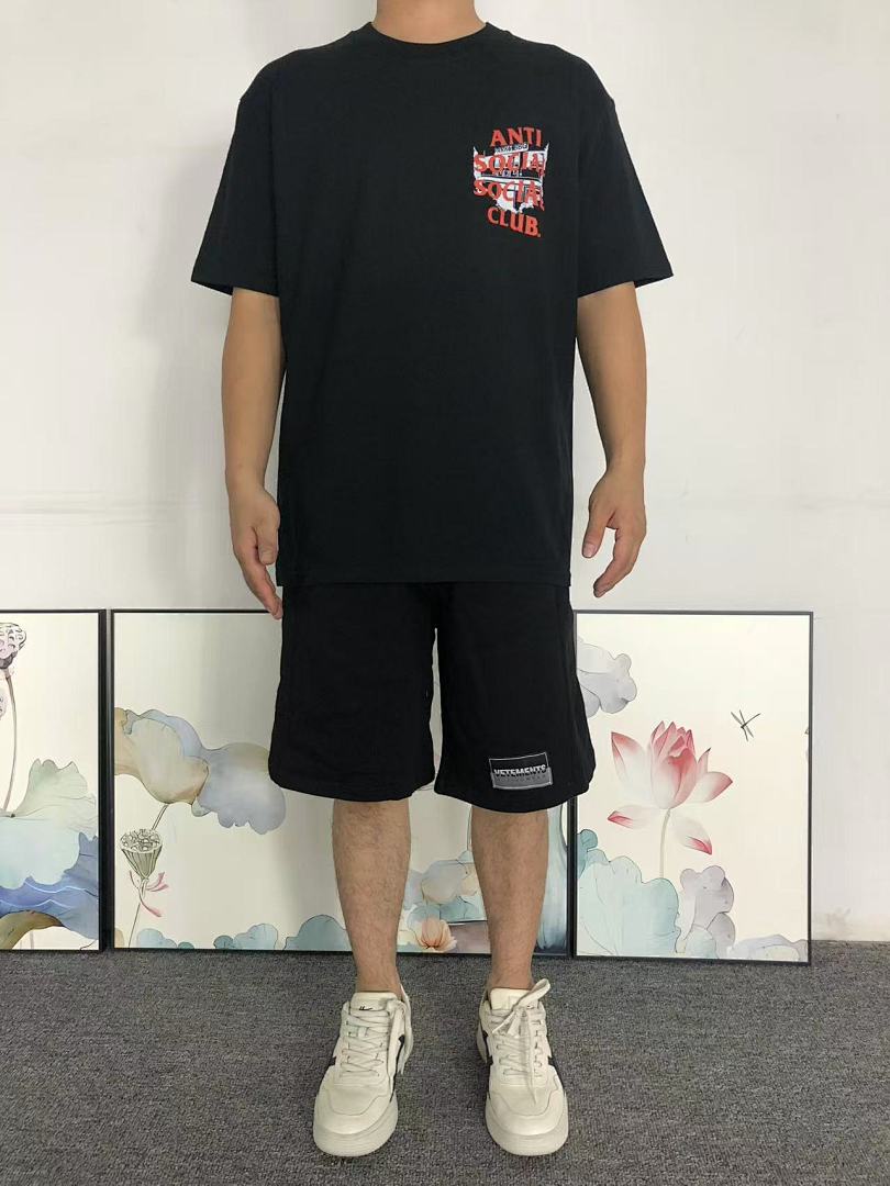 Christian Louboutin 85 ANTI SOCIAL CLUB T-SHIRT 4109161302 (Im 170Cm 60Kg I Wear Size L In The Phot) - Image 3