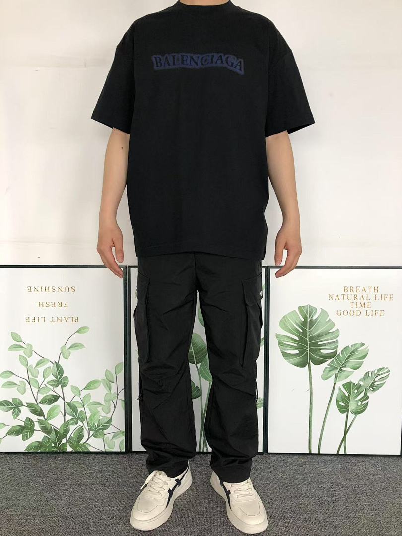 Balenciaga 125 B⭐L⭐⭐⭐IA⭐A T-SHI0RT 503161377 (Im 170Cm 60Kg I Wear Size S In The Phot) - Image 3