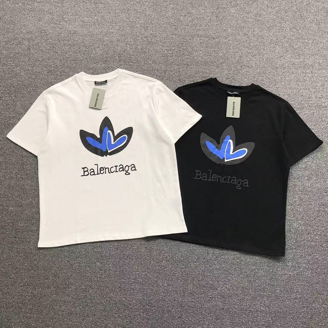 Balenciaga 118 B⭐L⭐⭐⭐IA⭐A T-SHIRT 41206001 (Im 170Cm 55Kg I Wear Size L In The Phot)