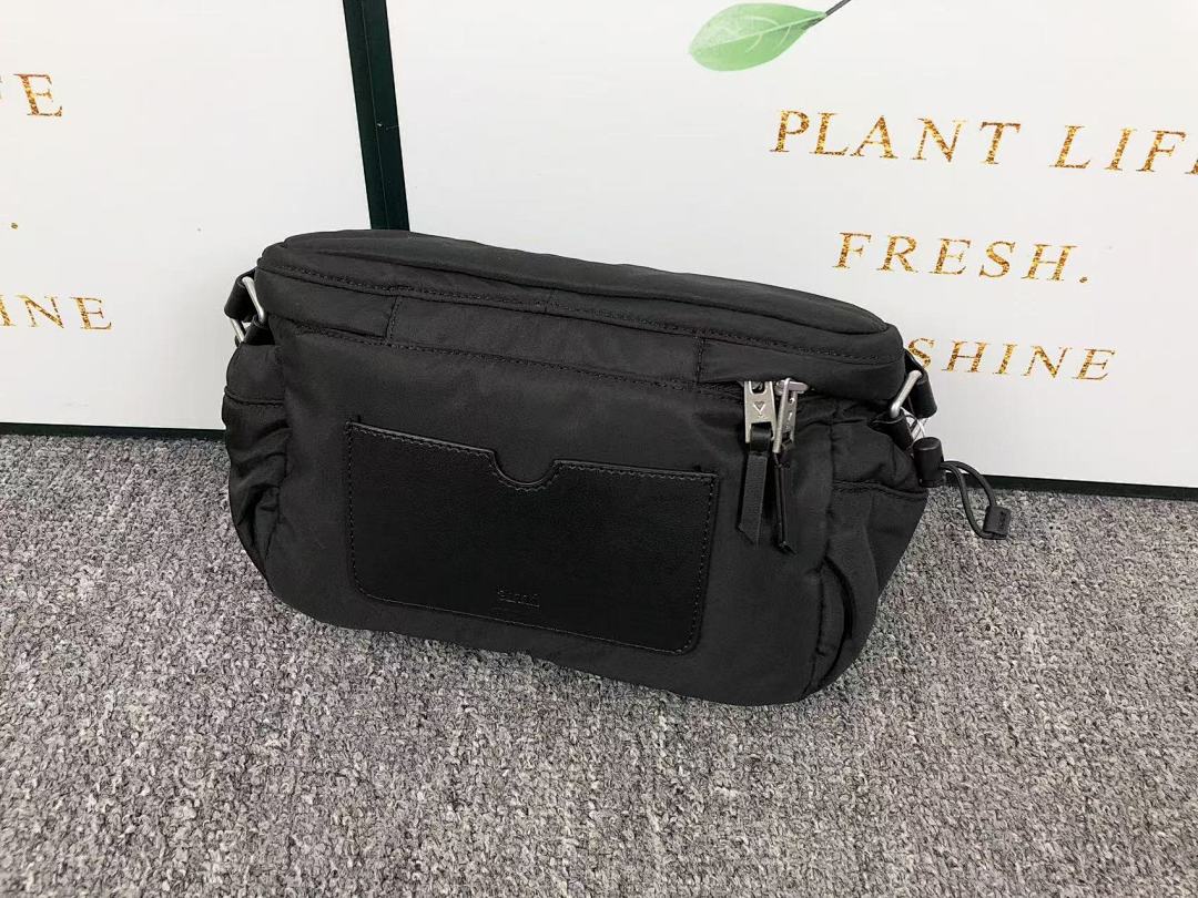 AMI 258 AMI BAG 41121875 (Long 30CM* Wide 7CM* High 20CM) - Image 6