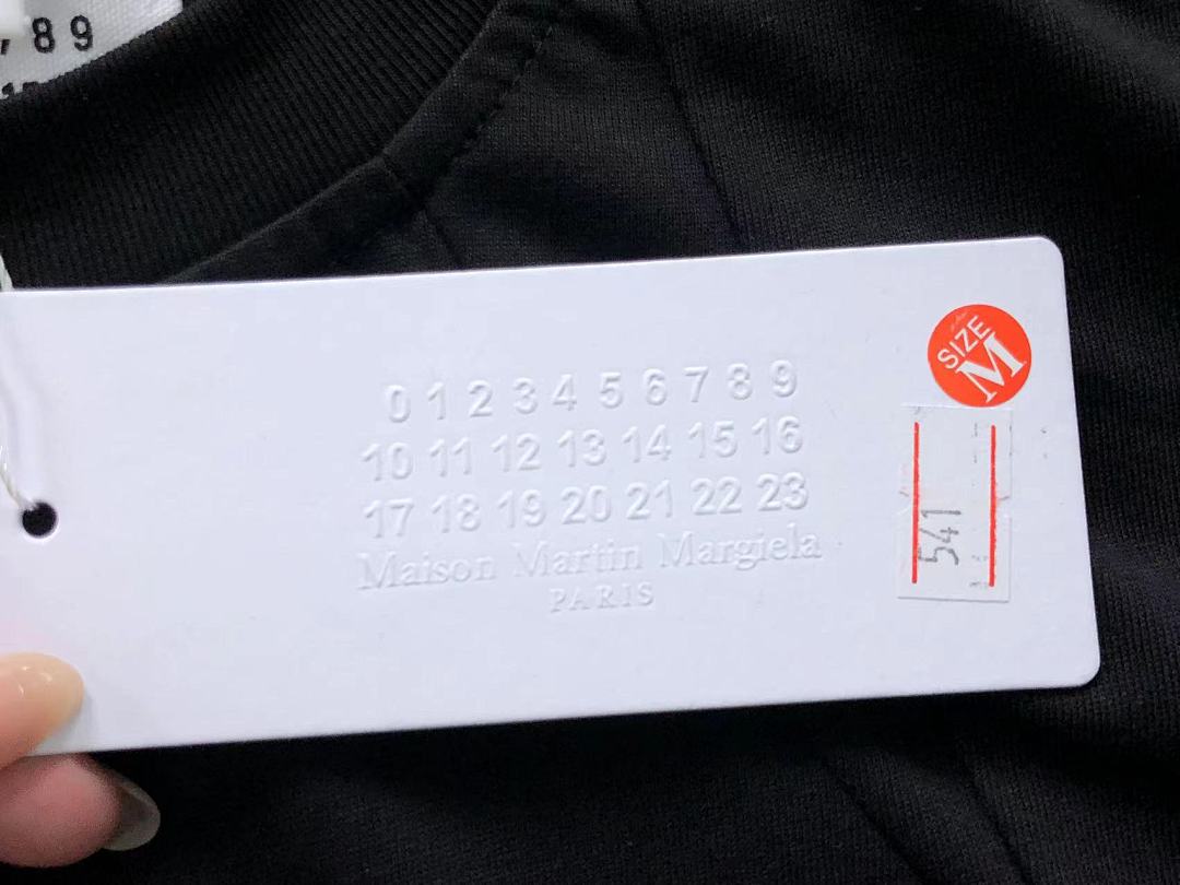 On Running 125 MAISON MARGIELA T-SHIRT 4201190277 (Im 170Cm 60Kg I Wear Size M In The Phot) - Image 18