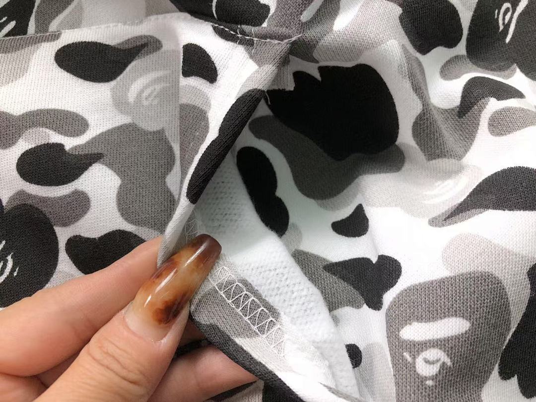 Bape 215 BAPE HOODIE 3203210317 (Im 170Cm 60Kg I Wear Size S In The Phot) - Image 17
