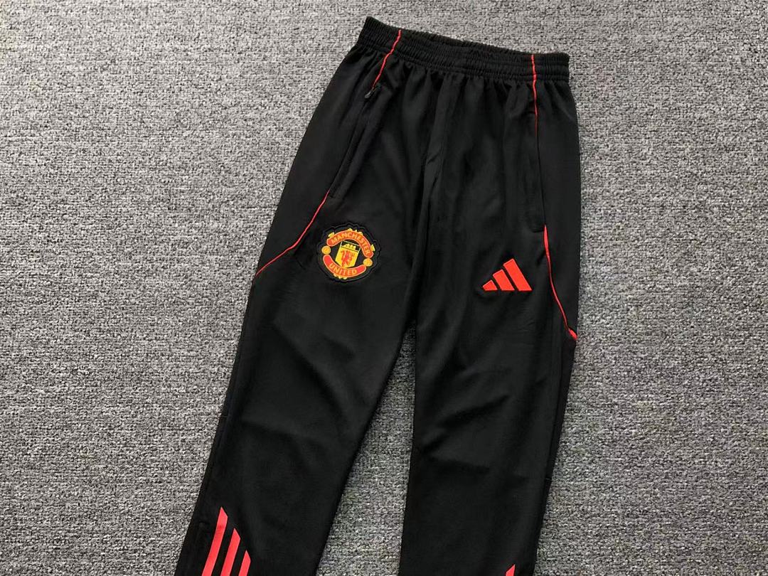 Chanel 135 FOOTBALL LONG SLEEVED TROUSERS - Image 20