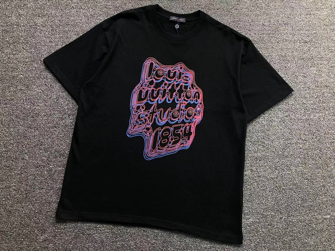 Louis Vuitton 108 L⭐ T-SHIRT 503051970 (Im 170Cm 55Kg I Wear Size M In The Phot) - Image 6