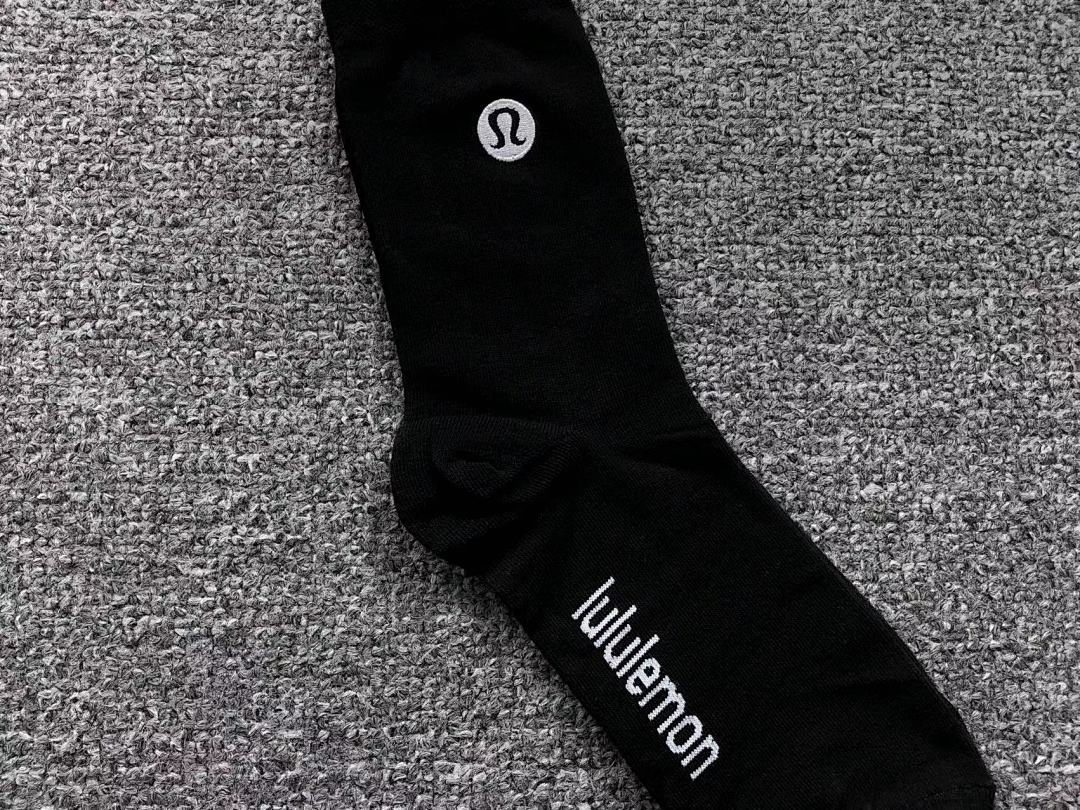 On Running 79 LULULEMON - Image 7