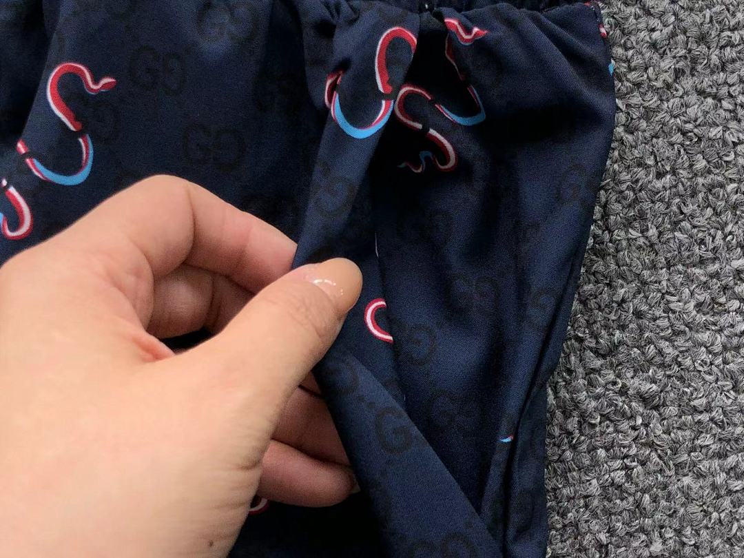 Gucci SHORTS95 G⭐C⭐I SHIRT - Image 32