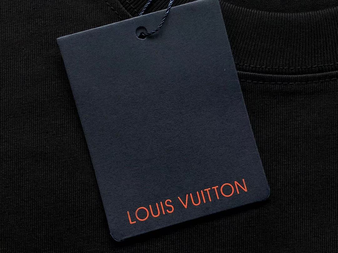 Louis Vuitton 95 L⭐ T-SHIRT 57112981 (Im 170Cm 60Kg I Wear Size M In The Phot) - Image 20