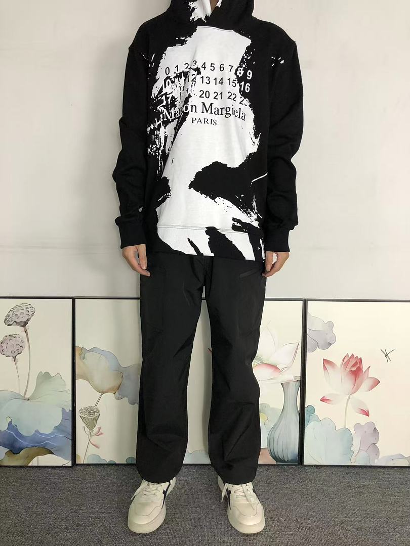 On Running 139 MAISON MARGIELA HOODIE 5208270286 (Im 170Cm 65Kg I Wear Size 46 In The Phot) - Image 3