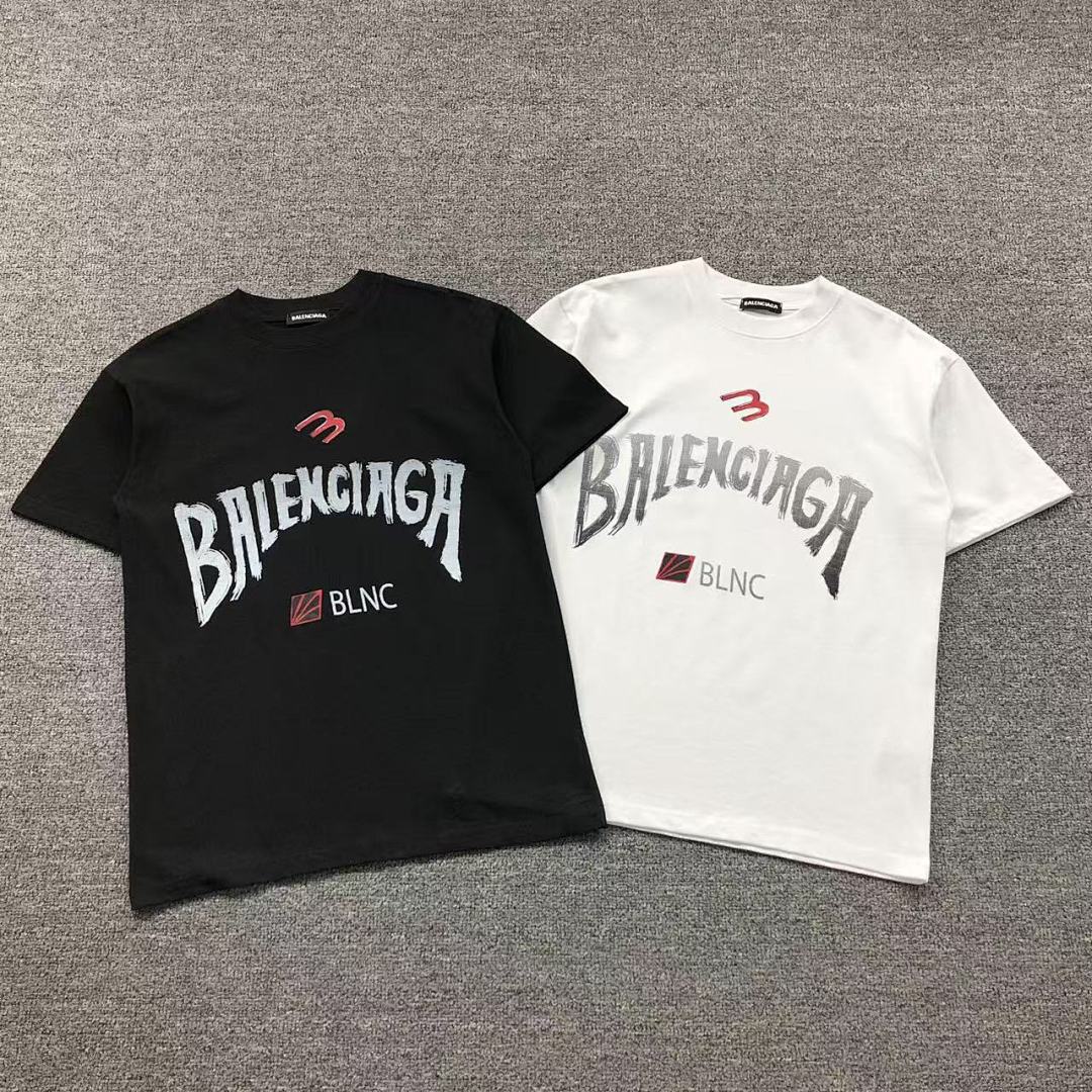 Balenciaga 98 B⭐L⭐⭐⭐IA⭐A T-SHIRT 2162306125 (Im 170Cm 60Kg I Wear Size S In The Phot), photo 1