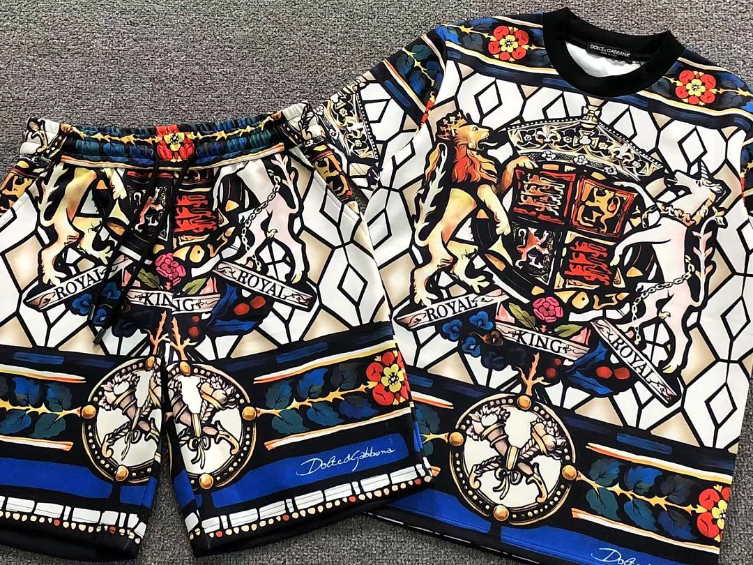 Dolce & Gabbana SHORTS175 D⭐LC⭐ GA⭐⭐A⭐A T-SHIRT - Image 7