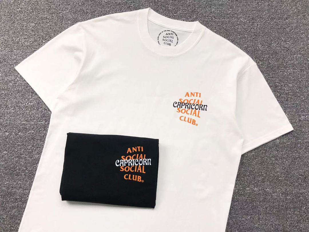 Christian Louboutin 85 ANTI SOCIAL CLUB T-SHIRT - Image 15