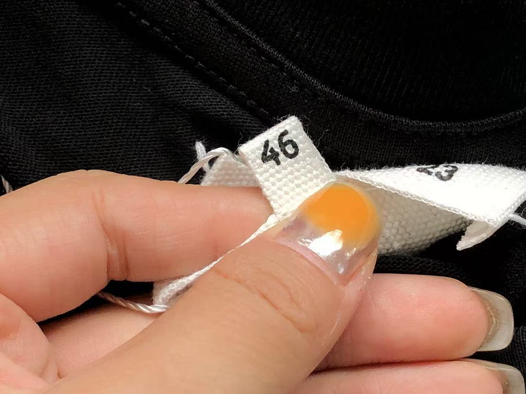 On Running 78 MAISON MARGIELA T-SHIRT 57080786 (Im 170Cm 60Kg I Wear Size 46 In The Phot) - Image 19