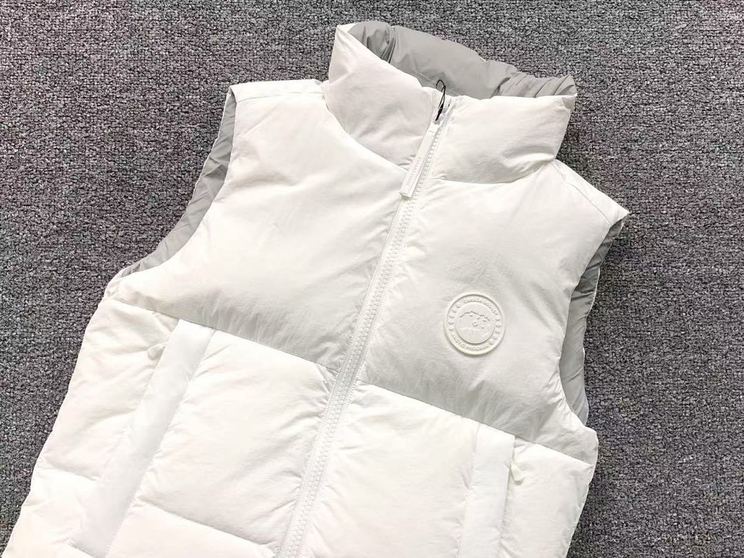 Canada Goose 378 C⭐N⭐⭐A G⭐⭐⭐E DOWN JACKETS VEST 3108051615 (Im 170Cm 60Kg I Wear Size S In The Phot) - Image 9