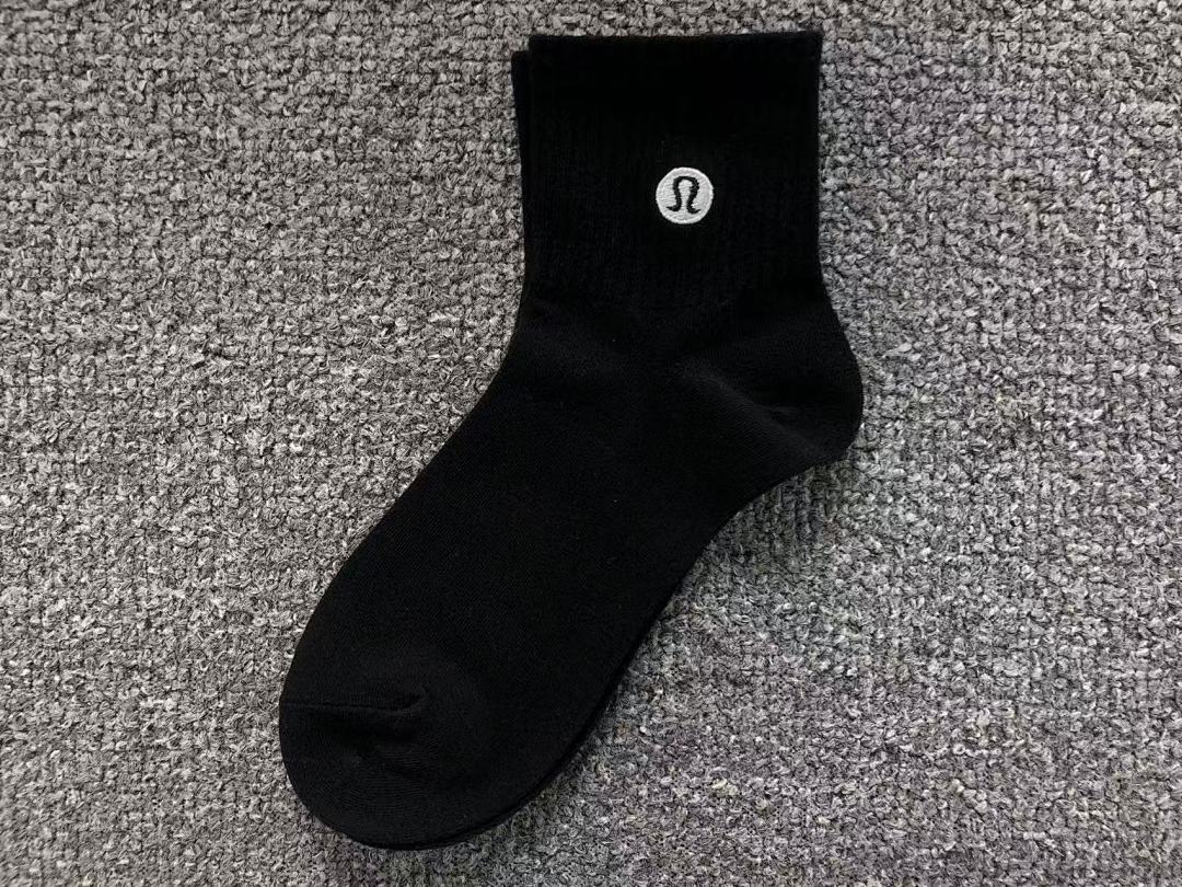 On Running 78 LULULEMON - Image 12