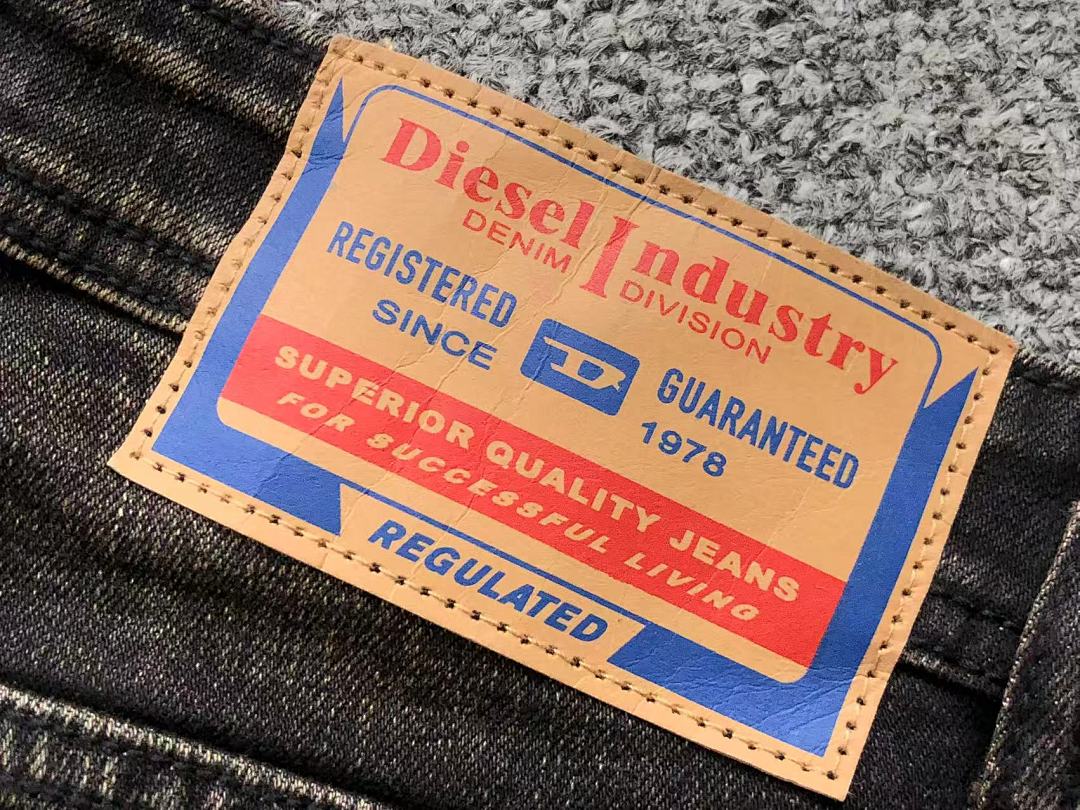 Diesel 225 DIESEL - Image 10