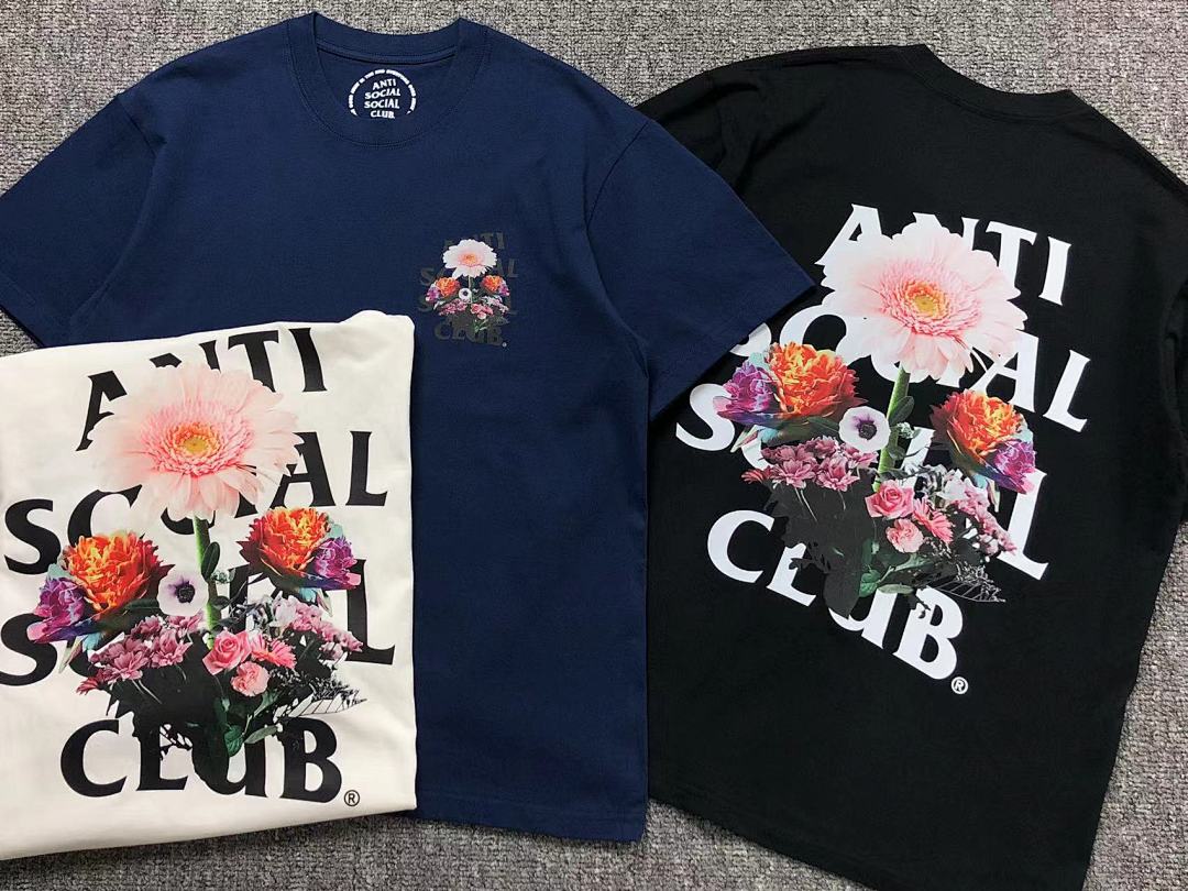 Christian Louboutin 85 ANTI SOCIAL CLUB T-SHIRT - Image 4