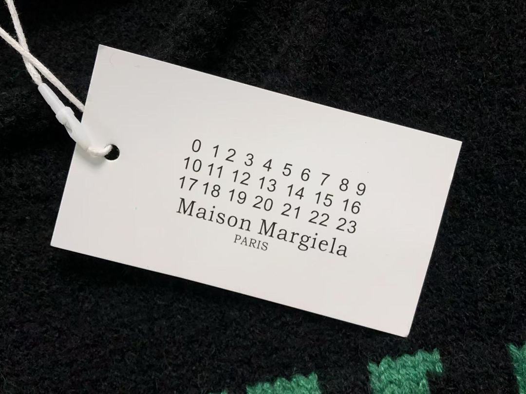 On Running 168 MAISON MARGIELA SWEATER 212061348 (Im 170Cm 57Kg I Wear Size M In The Phot) - Image 25