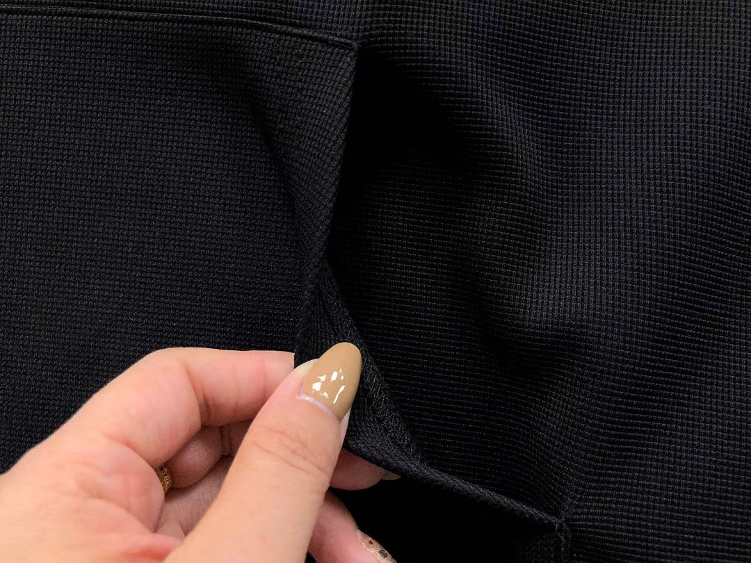 On Running 228 ON HOODIE - Image 19