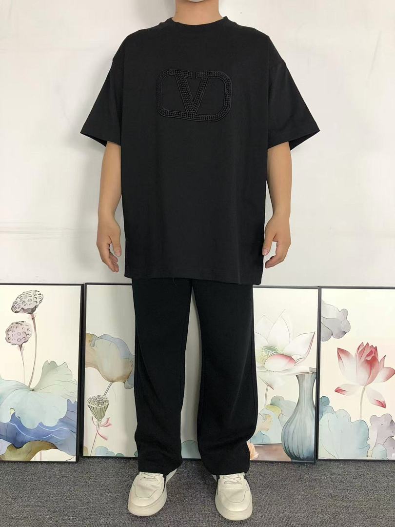 Valentino 125 VALENTINO T-SHIRT 4123110133 (Im 170Cm 60Kg I Wear Size 2XL In The Phot) - Image 3
