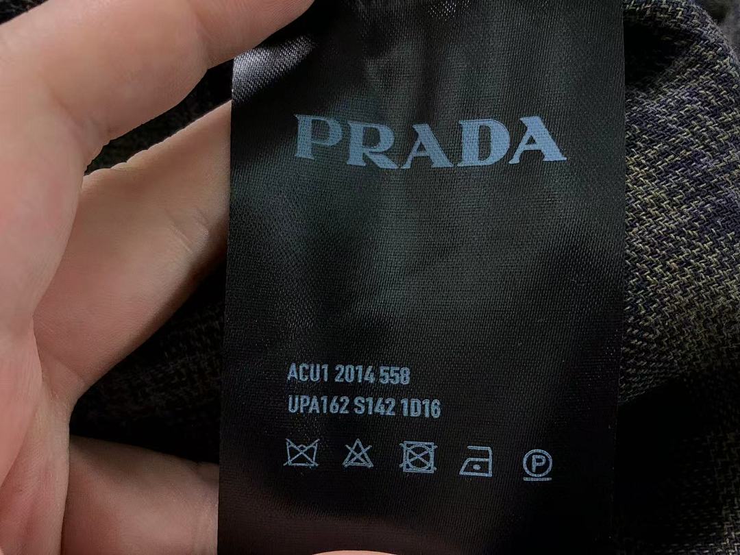 Prada 258 P⭐A⭐A LONG SLEEVED 22031412001 (Im 170Cm 60Kg I Wear Size L In The Phot) - Image 17