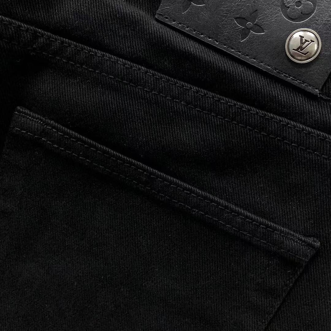 Louis Vuitton 175 L⭐ - Image 9