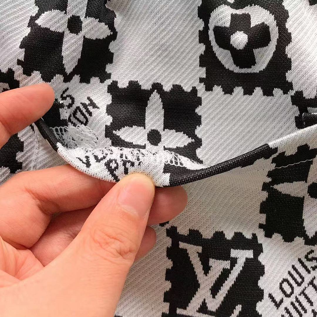 Louis Vuitton 108 L⭐ SHORTS 3105162320 (Im 170Cm 60Kg I Wear Size M In The Phot) - Image 13