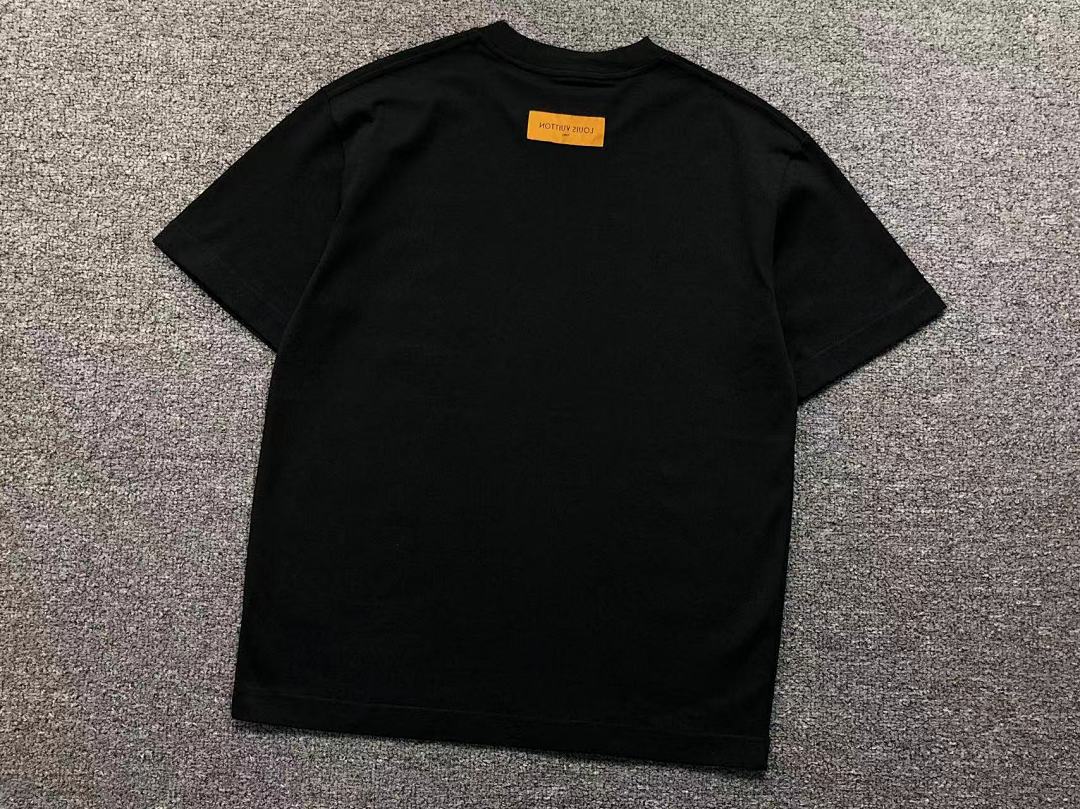 Louis Vuitton 115 L⭐ T-SHIRT 5122501147 (Im 170Cm 60Kg I Wear Size M In The Phot) - Image 16