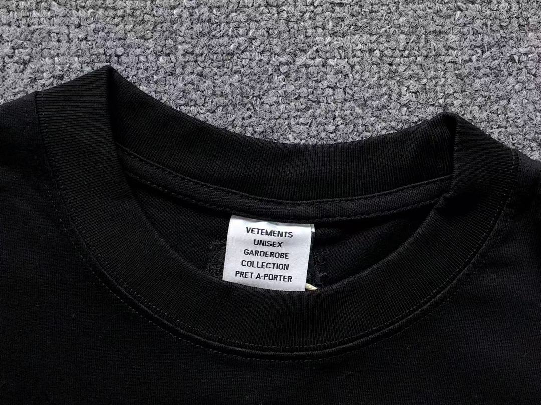 Vetements 126 VETEMENTS T-SHIRT 214051817 (Im 170Cm 60Kg I Wear Size XS In The Phot) - Image 11