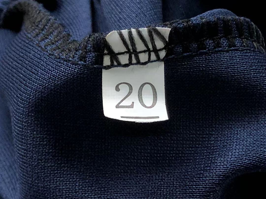 Chanel 75 FOOTBALL T-SHIRT SHORTS - Image 26