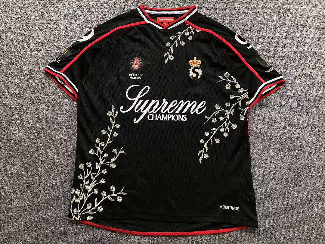 Supreme 245 S⭐⭐R⭐⭐E T-SHIRT 22060501001 (Im 170Cm 60Kg I Wear Size L In The Phot) - Image 7