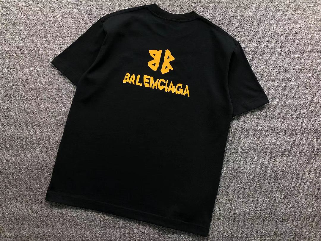 Balenciaga 118 B⭐L⭐⭐⭐IA⭐A T-SHIRT 5241616147 (Im 170Cm 60Kg I Wear Size M In The Phot) - Image 14