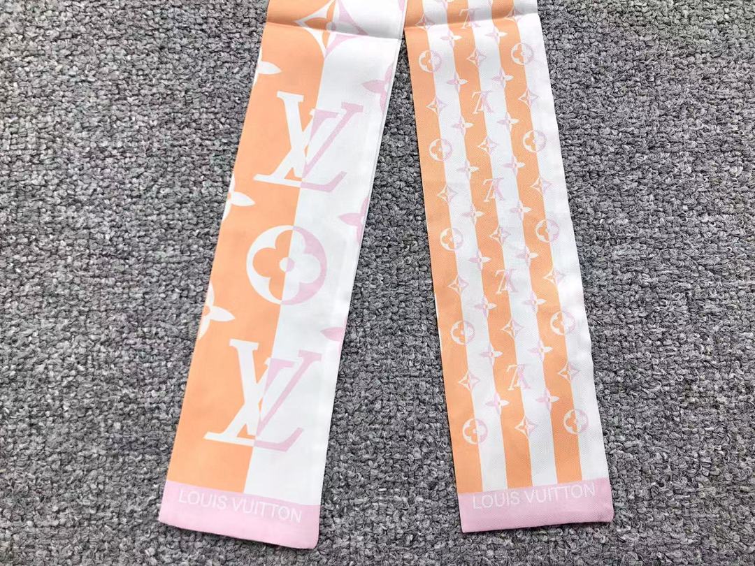 Louis Vuitton 68 L⭐ SCARF 590620102 (Long 120CM* Wide 8CM*) - Image 5