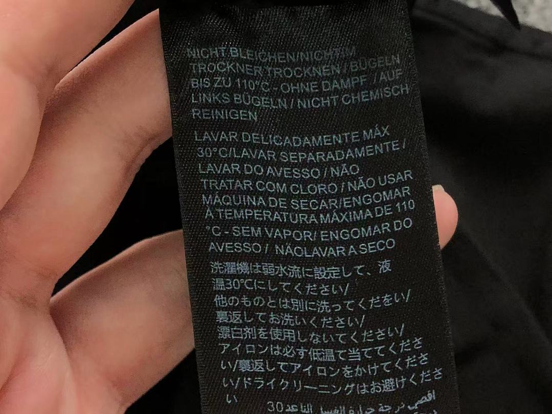 Balenciaga 98 B⭐L⭐⭐⭐IA⭐A T-SHIRT 5212125136 (Im 170Cm 60Kg I Wear Size S In The Phot) - Image 16