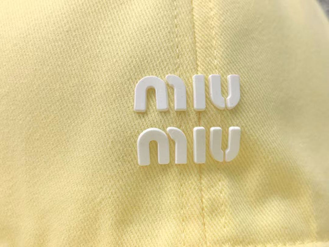 Miu Miu 85 M⭐U - Image 29