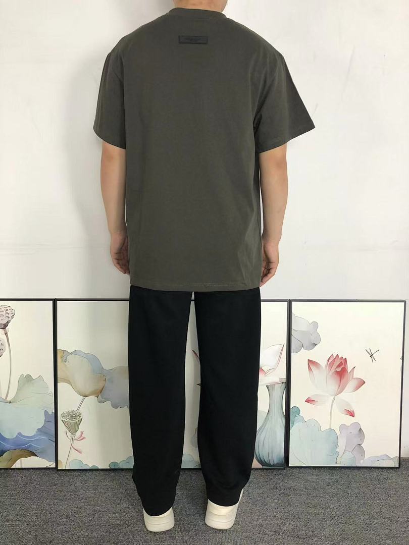 Fear of God 85 FOG T-SHIRT 3203280821 (Im 170Cm 60Kg I Wear Size S In The Phot) - Image 4