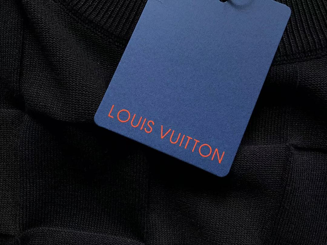 Louis Vuitton 135 L⭐ T-SHIRT 3112110321 (Im 170Cm 60Kg I Wear Size L In The Phot) - Image 17