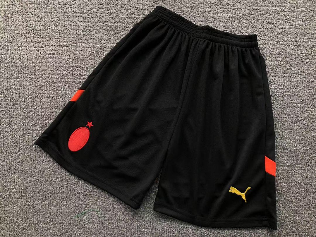 Chanel 75 FOOTBALL T-SHIRT SHORTS - Image 24