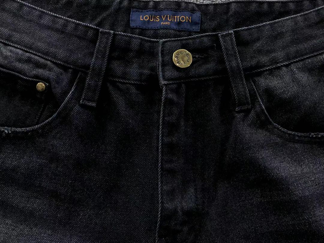 Louis Vuitton 245 L⭐ - Image 18