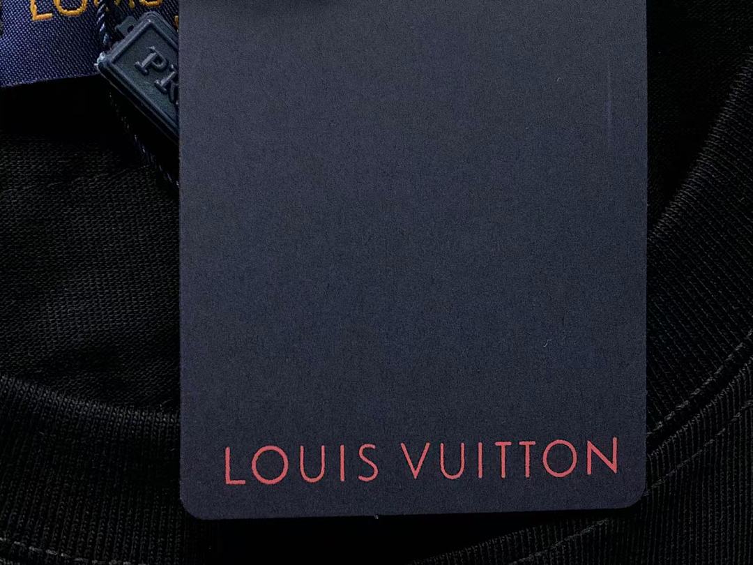 Louis Vuitton 158 L⭐ T-SHIRT 22040361001 (Im 170Cm 60Kg I Wear Size XS In The Phot) - Image 22