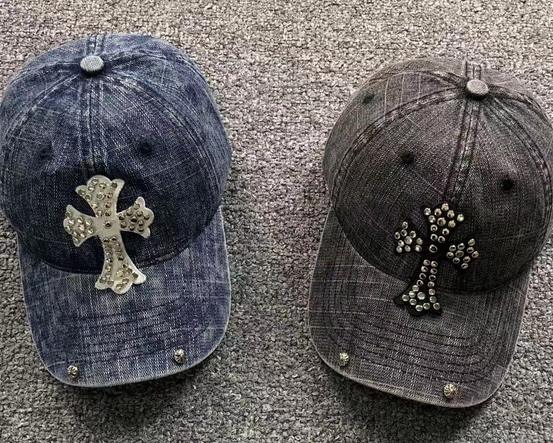 Comme des Garcons 75 C⭐⭐OME HE⭐⭐TS - Image 2