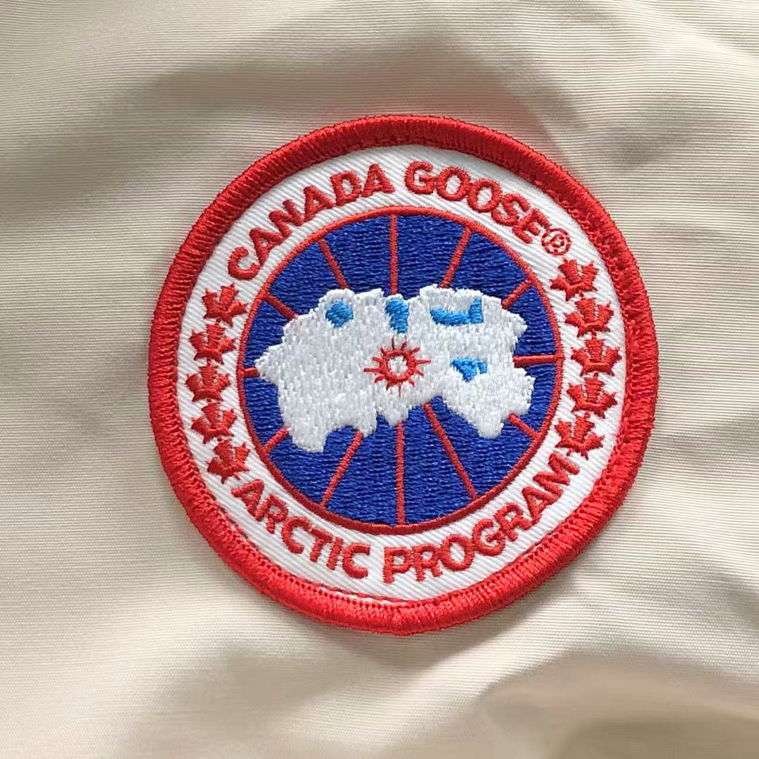 Canada Goose 558 C⭐N⭐⭐A G⭐⭐⭐E DOWN - Image 14