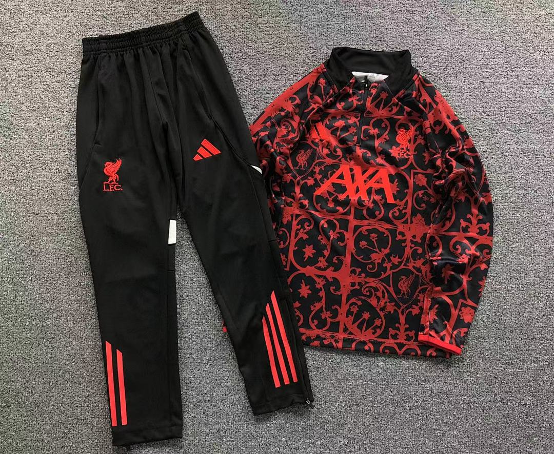 Chanel 135 FOOTBALL LONG SLEEVED TROUSERS - Image 4