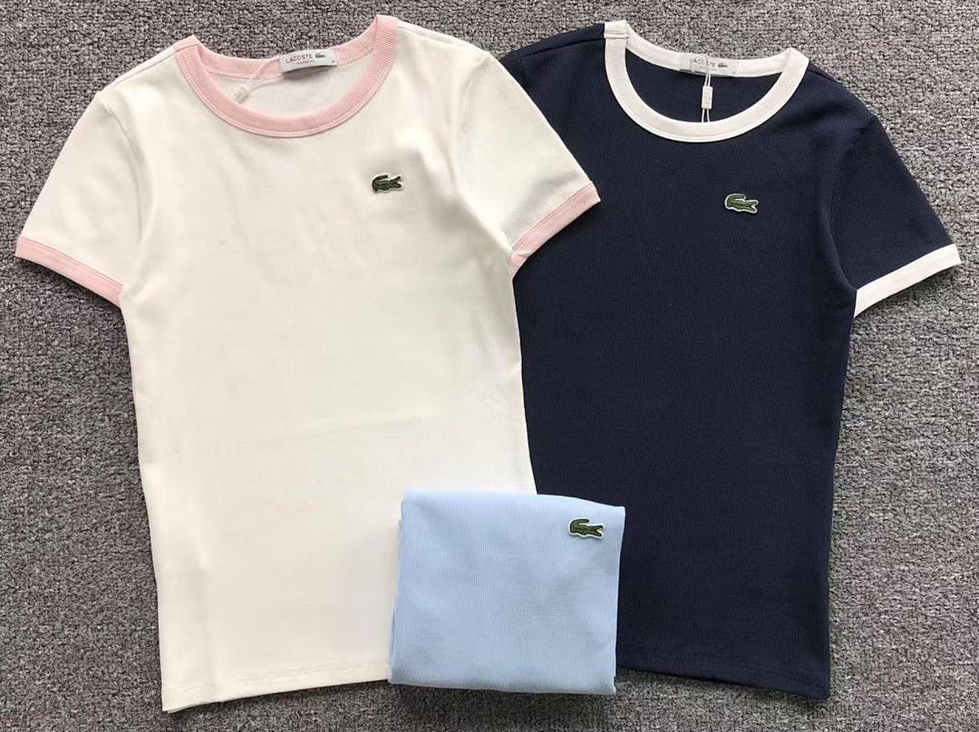 Lacoste 85 LACOSTE FEMAIE STYIE T-SHIRT - Image 3