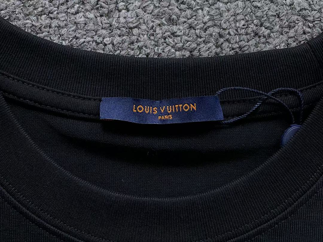 Louis Vuitton 128 L⭐ T-SHIRT 3111110321 (Im 170Cm 60Kg I Wear Size S In The Phot) - Image 20